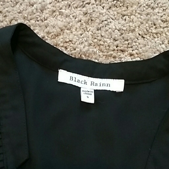 Black Rainn Tops Black Rainn Blouse Poshmark